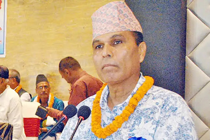 टिकट लिएर चितवन हिँडेका विक्रम पाण्डे किन भए असन्तुष्ट ?