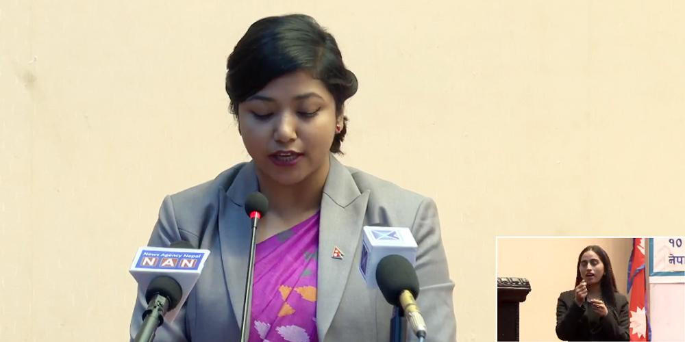इतिहासबाट सिकेर सही बाटोमा अघि बढ्नु आजको आवश्यकता: सुनिता डंगोल