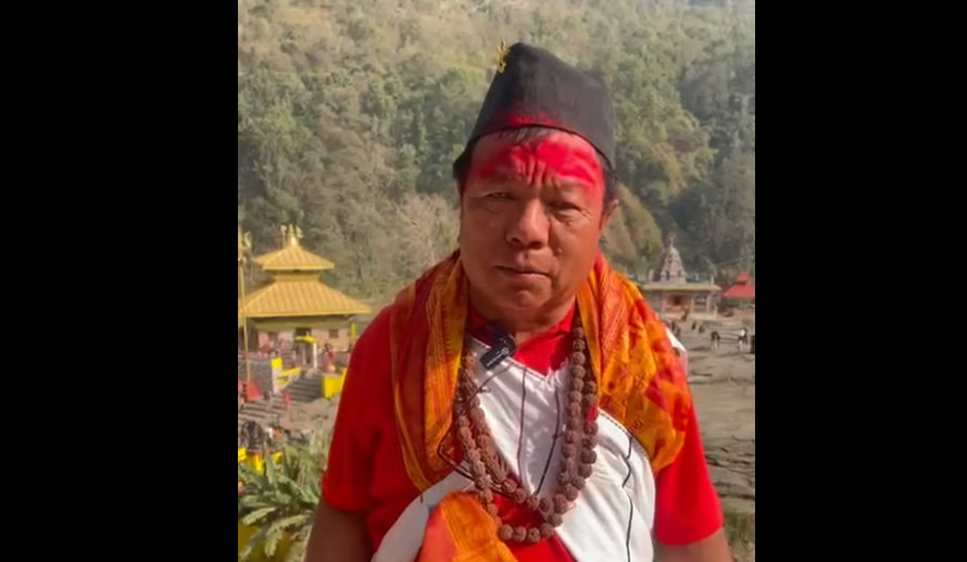 उम्मेदवारले पैसा बाँडेर भोट माग्छन् भन्छन्, मलाई त उल्टै मतदाताले पैसा दिइरहेका छन् : पुन