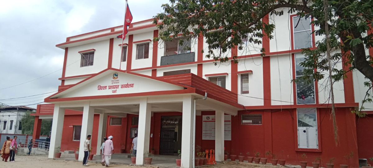 पर्सामा मध्यरातदेखि भारतीय सीमानाका बन्द