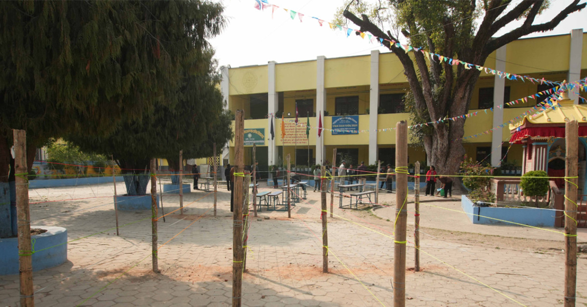 काठमाडौँका मतदान केन्द्र व्यवस्थापनको माचो