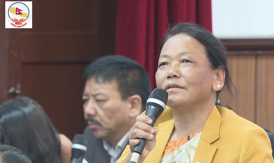 १५ दिन लाइन बस्दा पनि ग्यास नपाइएको भन्दै सांसद राईद्वारा सरकारको आलोचना