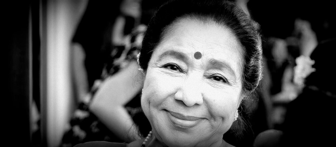 भारतीय गायिका आशा भोसलेको निधन