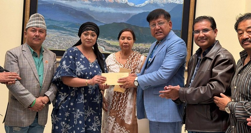 स्वास्थ्यसम्बन्धी कठिनाइ झेलिरहेका चलचित्रकर्मीलाई बोर्डले गर्‍यो आर्थिक सहयोग
