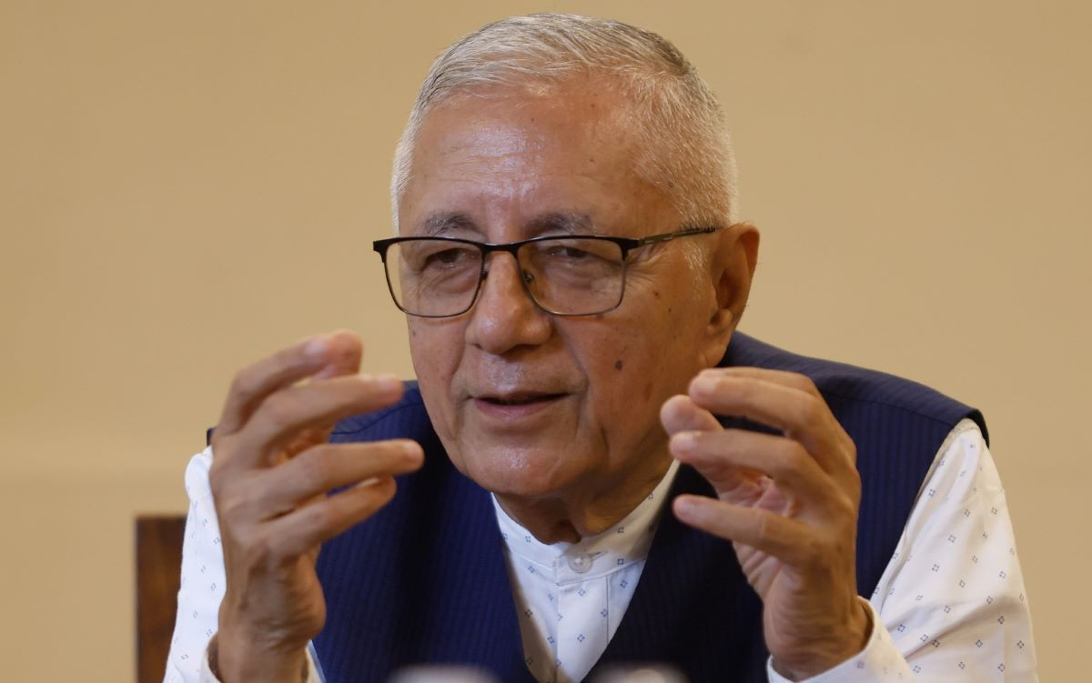 शेखरले बोलाए आफूनिकट नेताहरूलाई छलफलमा