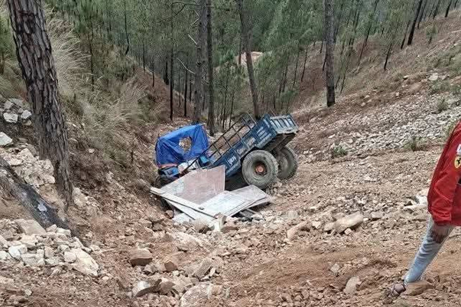 ट्याक्टर दुर्घटना हुँदा चालकको मृत्यु