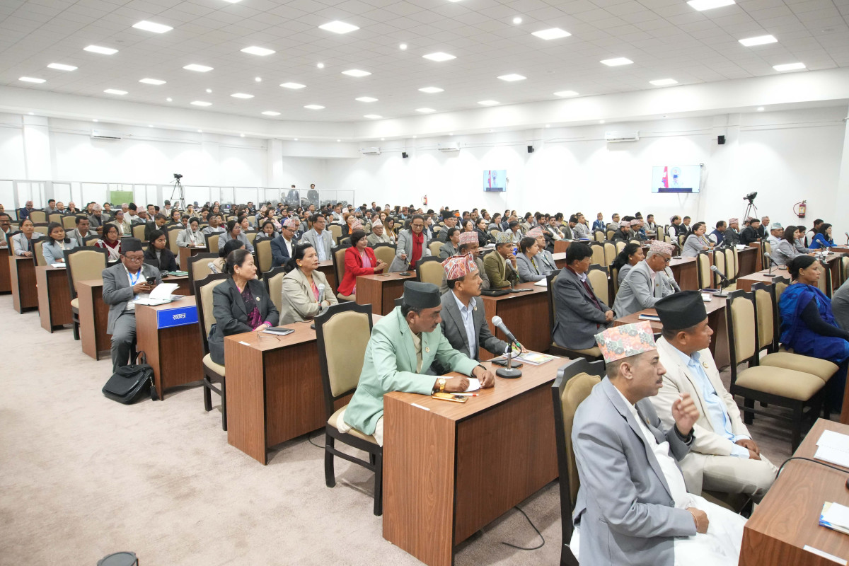 सङ्घीय संसद्का दुवै सदनको बैठक बस्दै