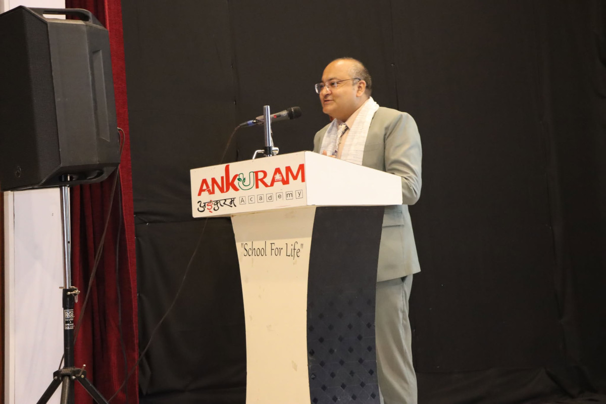 अङ्कुरम् एकेडेमीमा नैतिक तथा कानुनी शिक्षा र प्राथमिक उपचारसम्बन्धी विद्यार्थी अभिमुखीकरण