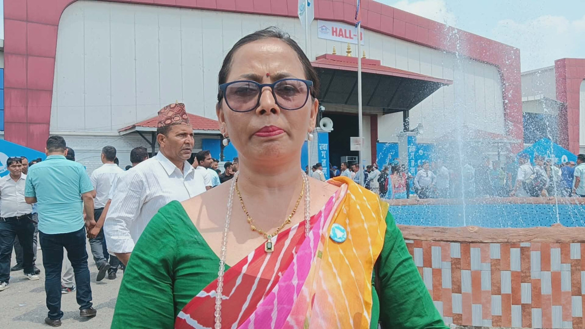 रास्वपा महाधिवेशनमा दमदार भाषण गरेकी सीता ज्ञवाली चर्चाबाहिर, २० वर्ष नर्सिङ सेवापछि राजनीतिमा सक्रिय