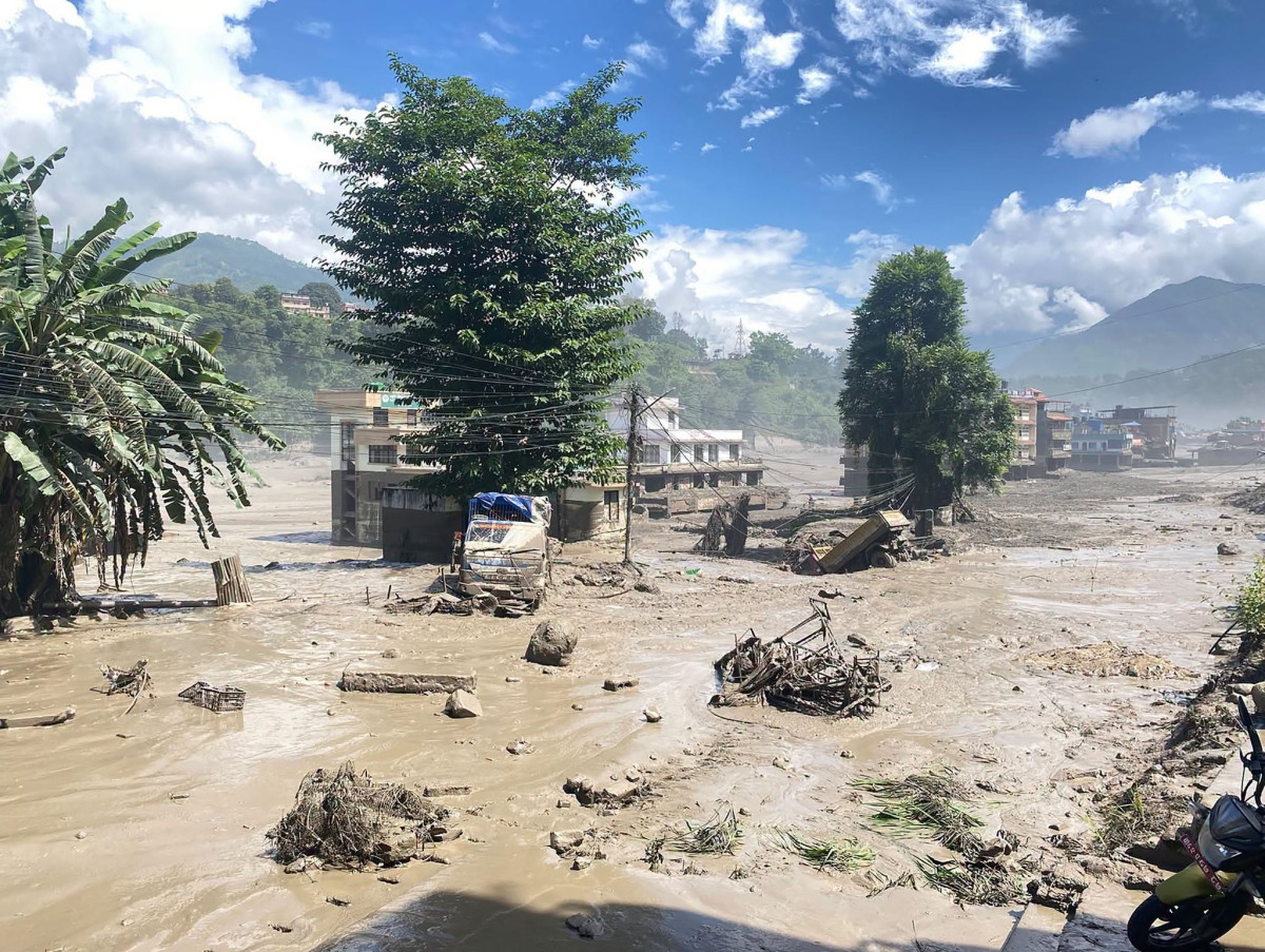 बाढीपीडित नेपाललाई भारत, चीन र विश्व बैंकको साथ, अर्थमन्त्रीसँग भने– ‘कस्तो सहयोग पठाऊँ ?’