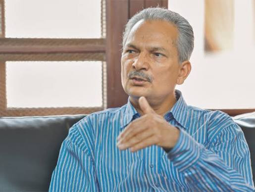 ‘सरकार ढाल्ने खेलले देशलाई अनिश्चितताको भूमरीमा फसाउँछ’ : बाबुराम भट्टराई